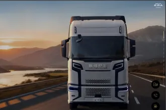 Scania's China-manufactured Super heavy-duty truck, with a starting price of RMB 539,000.