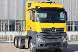How do I find the correct brake pads for Mercedes-Benz trucks manufactured in China?